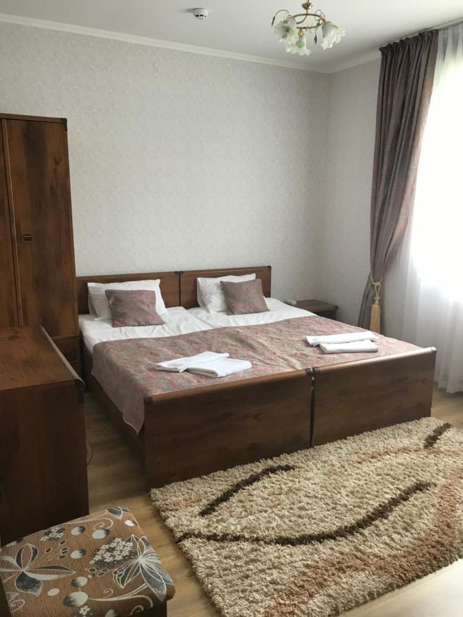 Ярдана Apartment Skhidnytsia Ngoại thất bức ảnh
