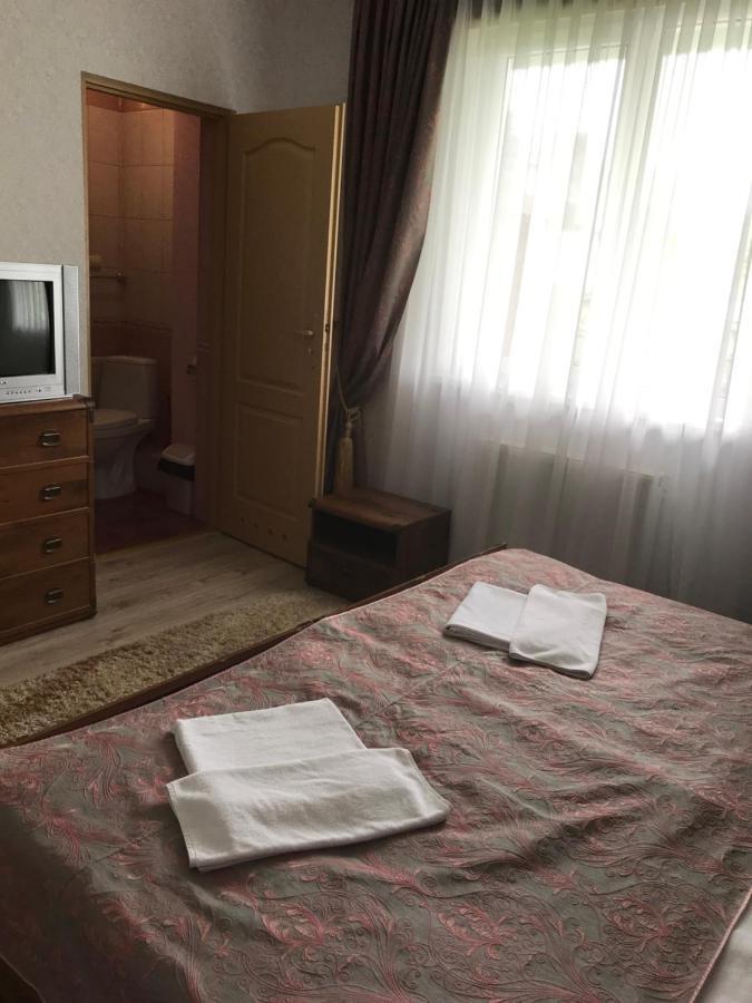 Ярдана Apartment Skhidnytsia Ngoại thất bức ảnh