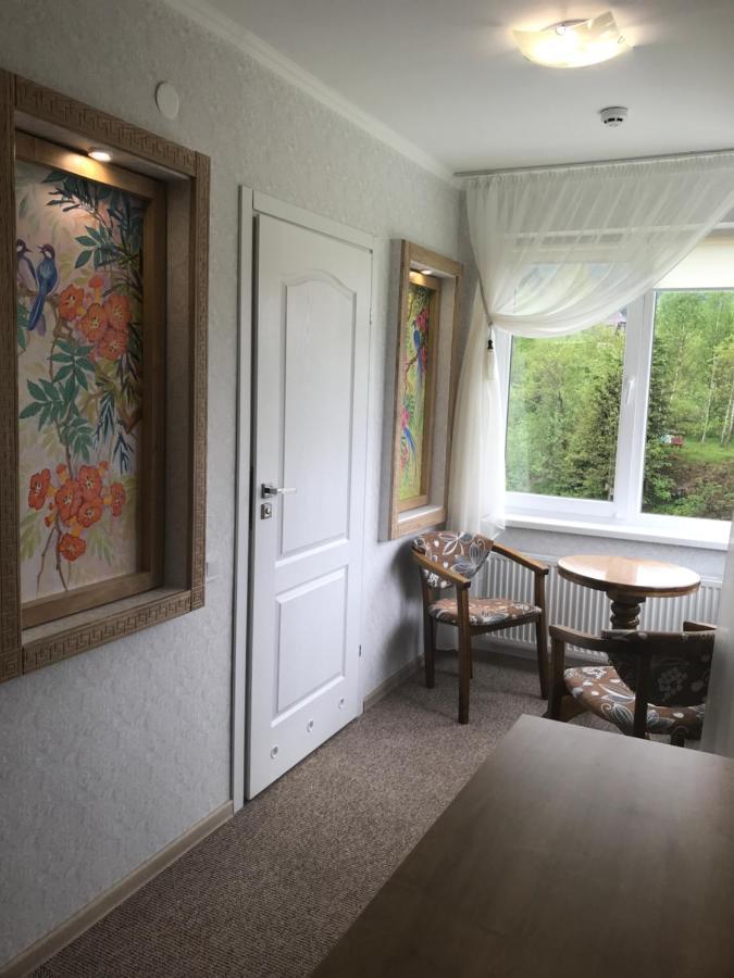 Ярдана Apartment Skhidnytsia Ngoại thất bức ảnh
