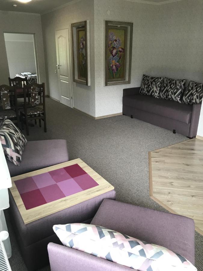 Ярдана Apartment Skhidnytsia Ngoại thất bức ảnh