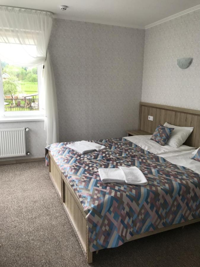 Ярдана Apartment Skhidnytsia Ngoại thất bức ảnh