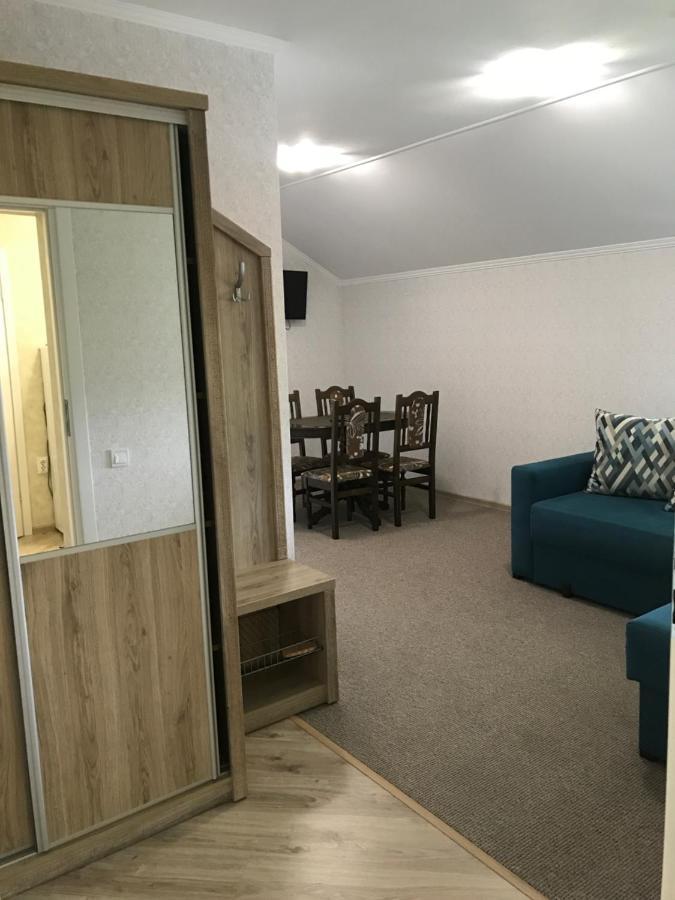 Ярдана Apartment Skhidnytsia Ngoại thất bức ảnh